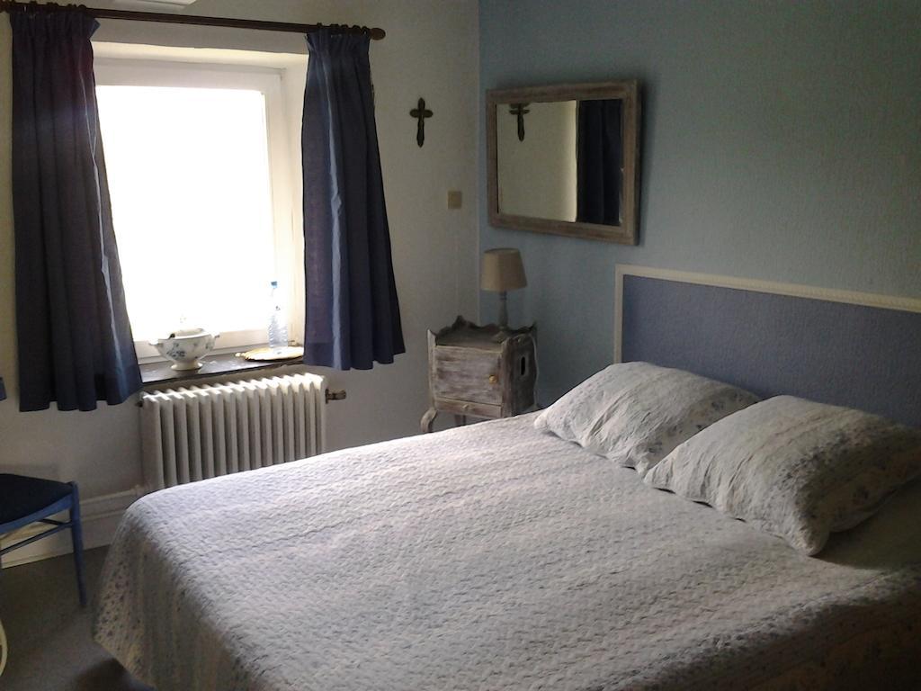 Chambres D'Hotes De La Quairelle Gerpinnes Bilik gambar